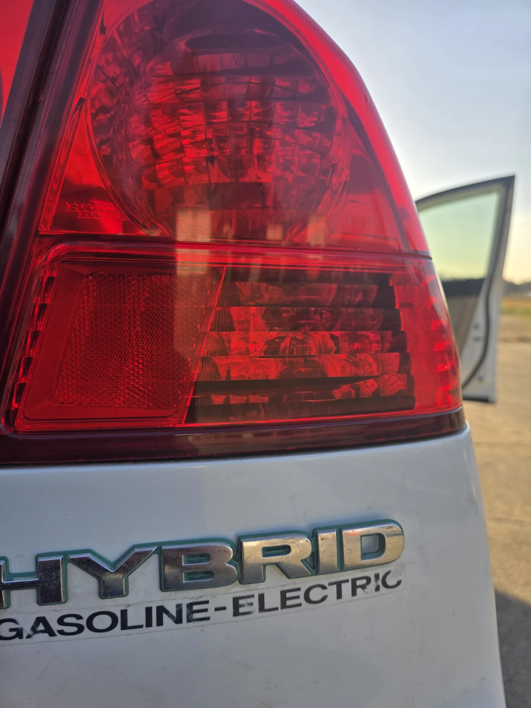 2006 Honda Civic Hybrid Gas/Electric Sedan - photo 3