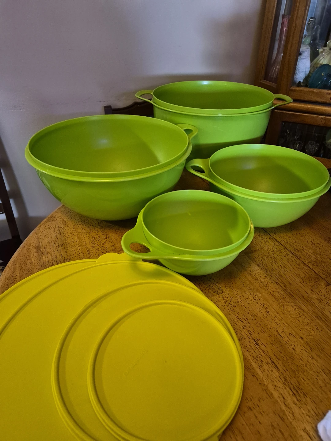 Thatsa Bowl 8 pc Tupperware Bowl Set - photo 5