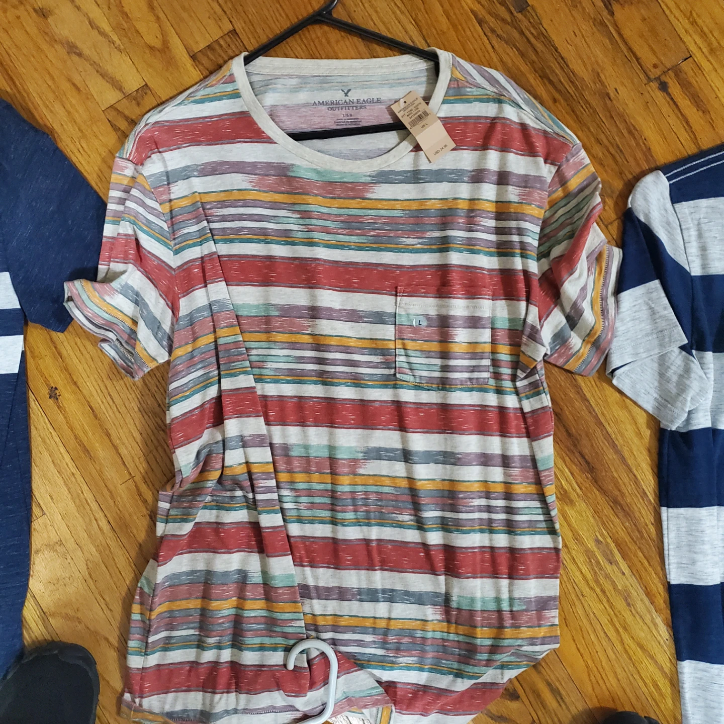 NEW American eagle Shirts in Large for $20 each for all $480 - photo 4
