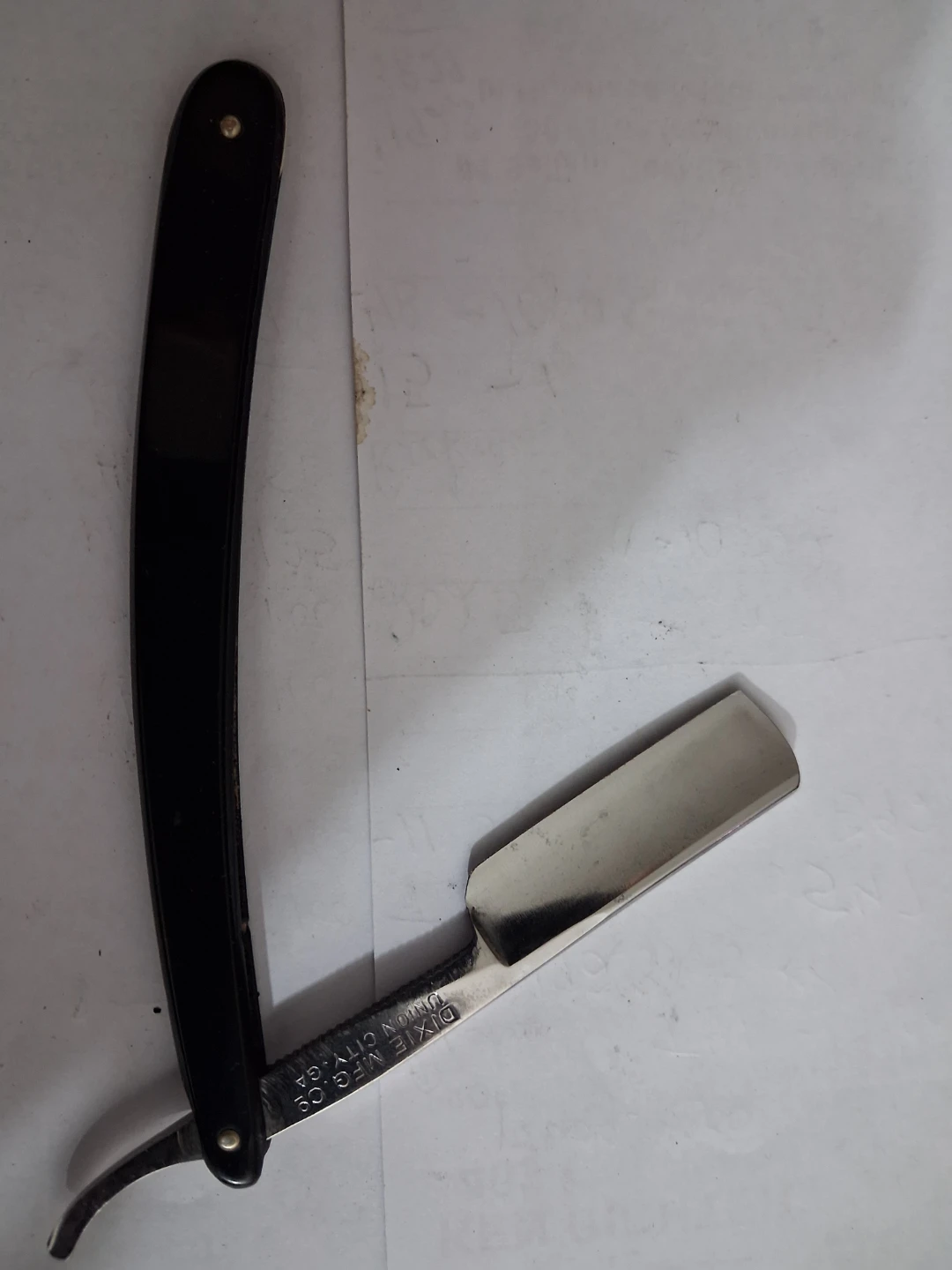 Dixie Mfg. Co. Straight Razor