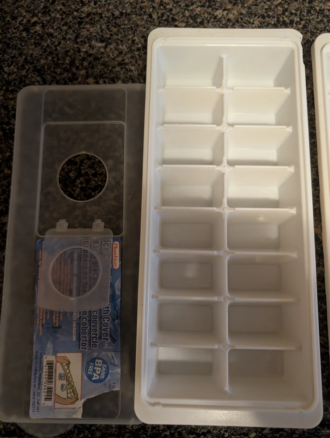 Ice Cube Trays with Lids - photo 2