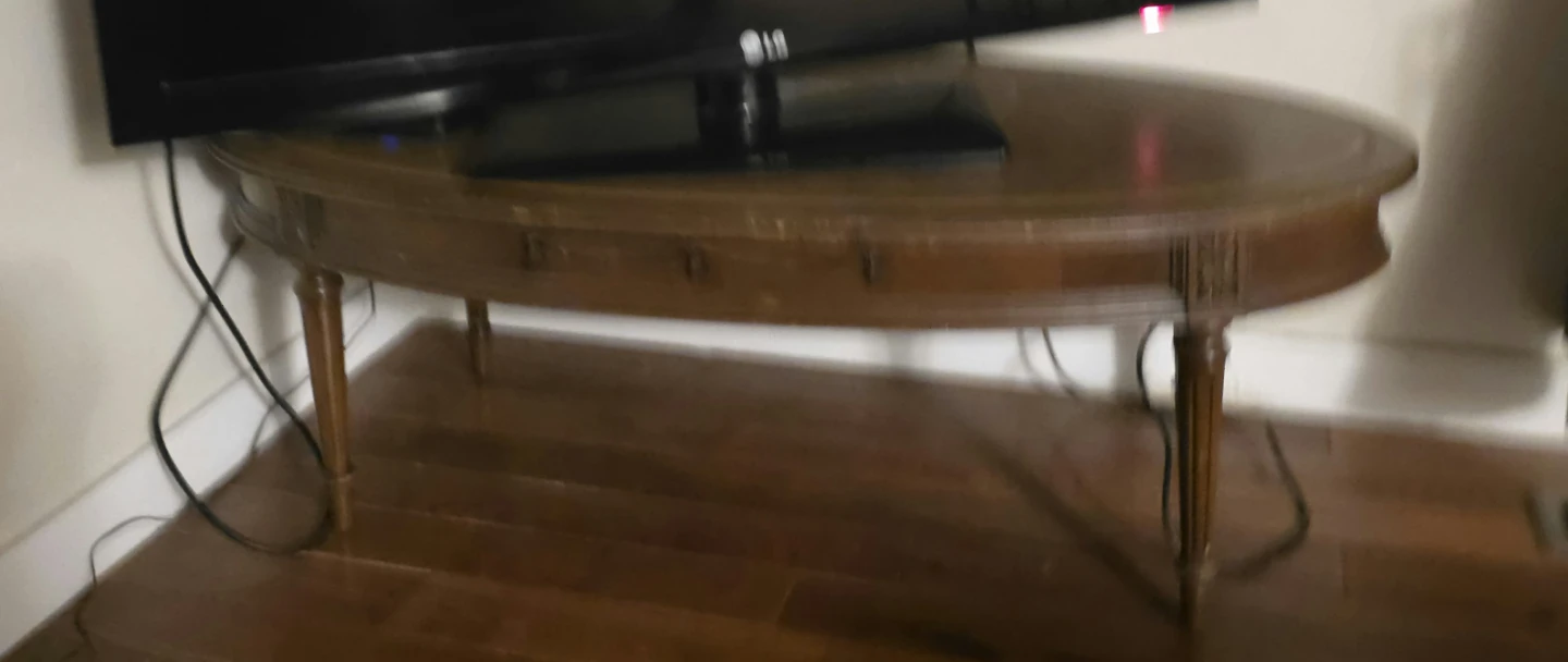 Oval Coffee Table - Vintage Style