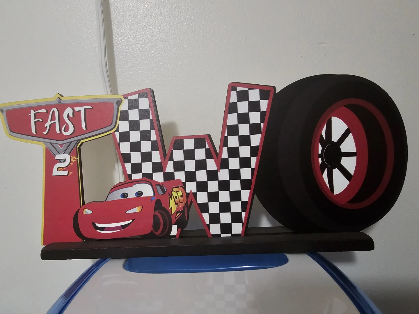 Disney Cars Lightning McQueen "TWO" Birthday Decor