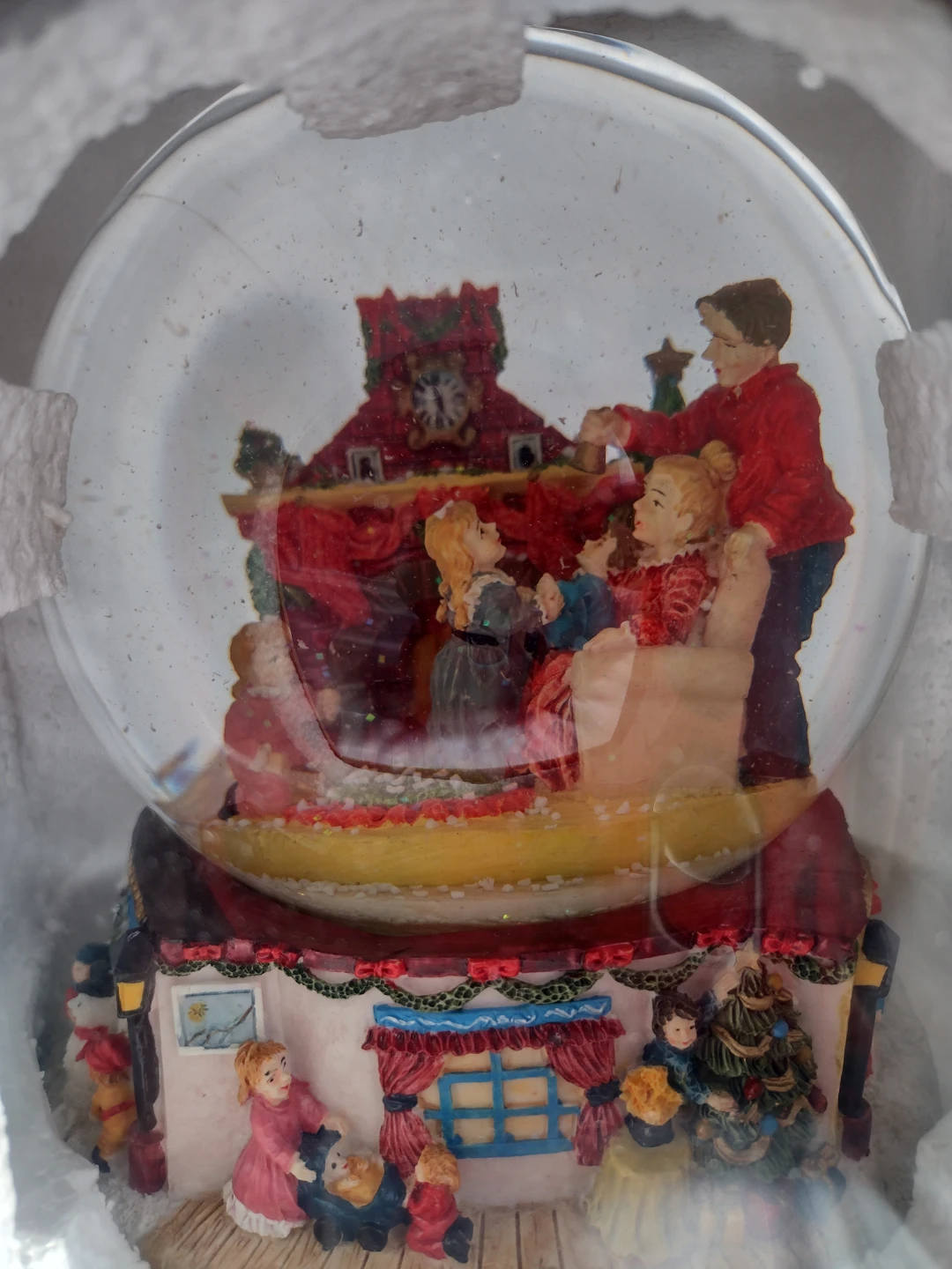 Musical Christmas Collectable Snow Globe