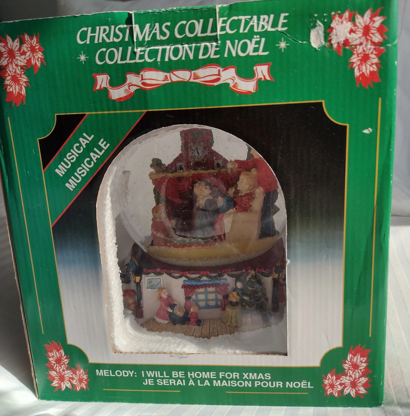 Musical Christmas Collectable Snow Globe - photo 2