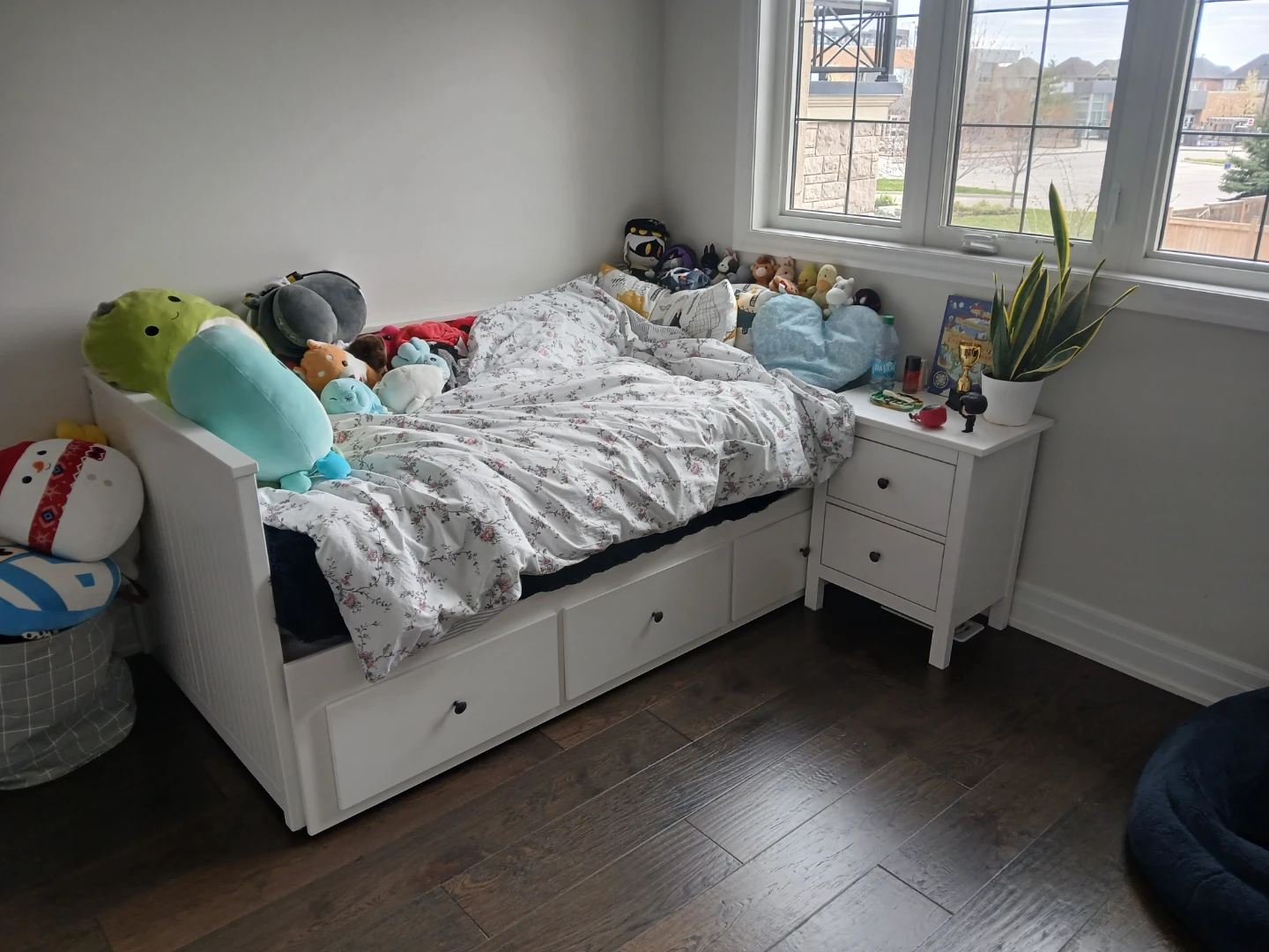 White Twin Bed with Storage Drawers