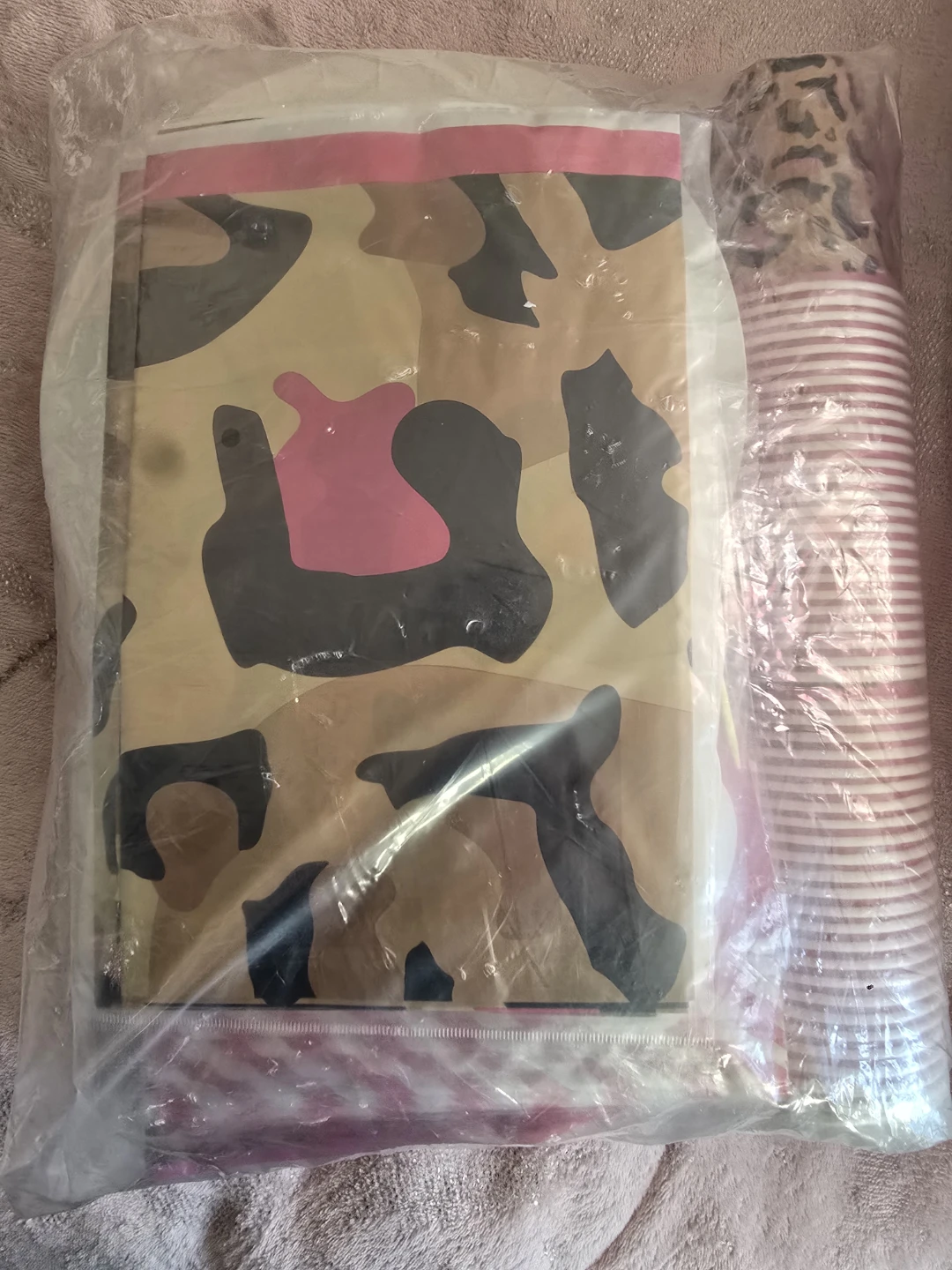 Leopard Print Birthday Party Supplies Set - photo 2