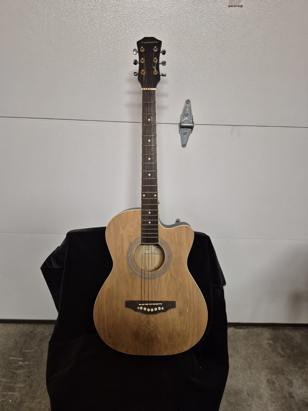 Feelmore Acoustic-Electric Guitar