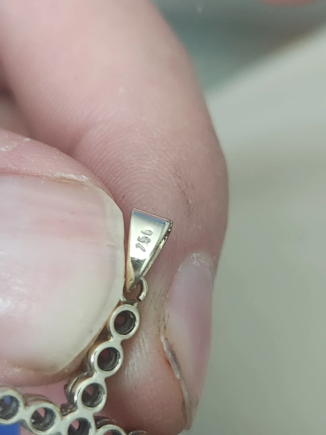 18k cross with genuine diamonds - photo 3
