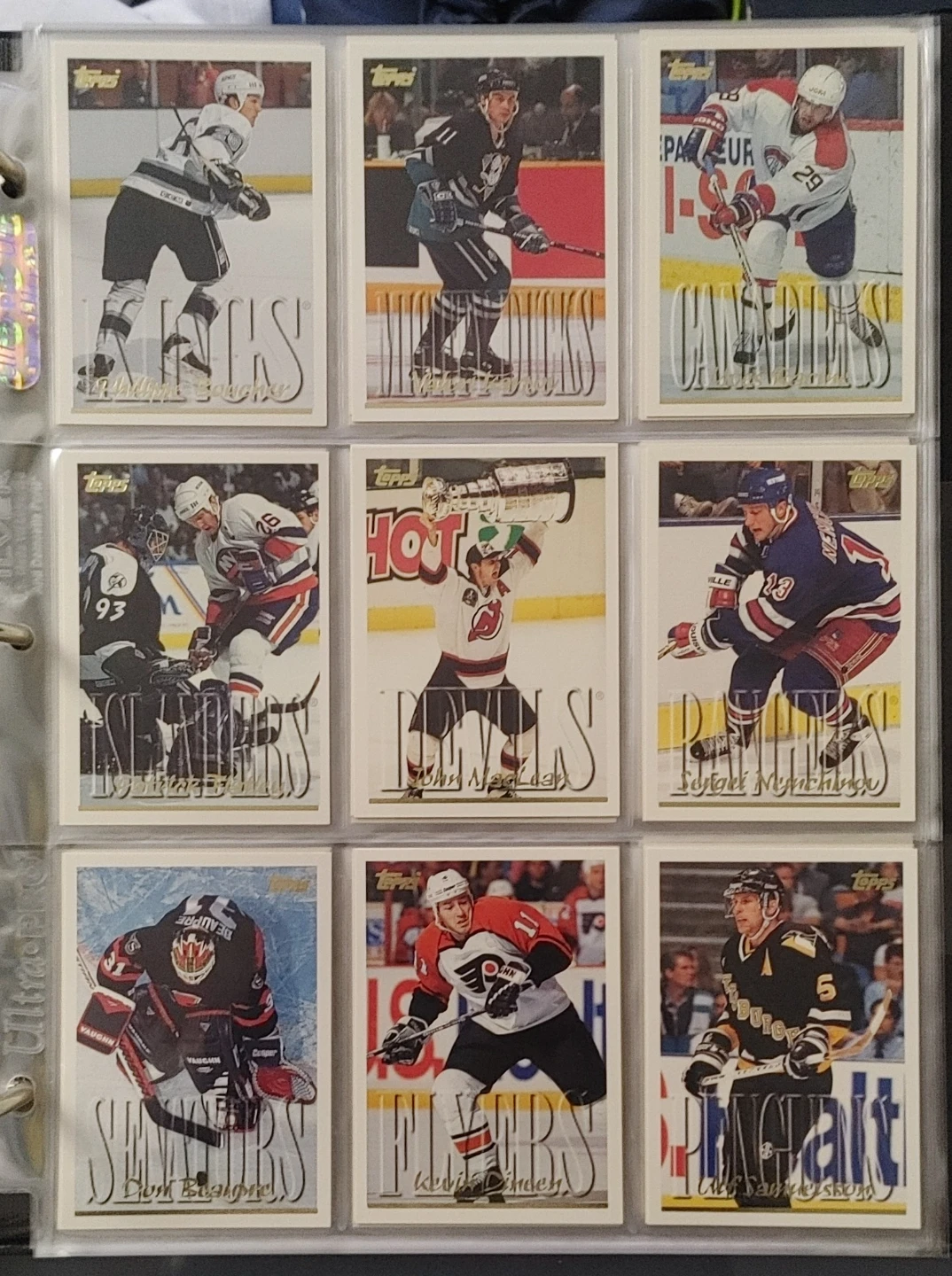 HOCKEY COLLECTIBLES - photo 4
