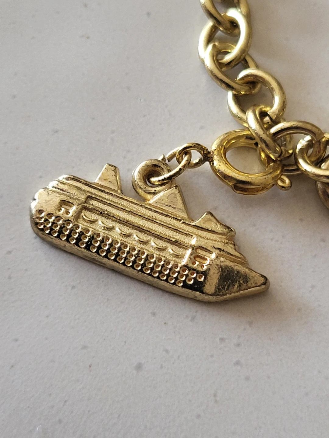 Gold Tone Charm Bracelet - photo 2