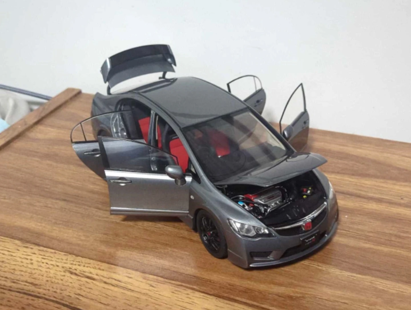 Honda civic Type R diecast collectible model 1:18 - photo 4