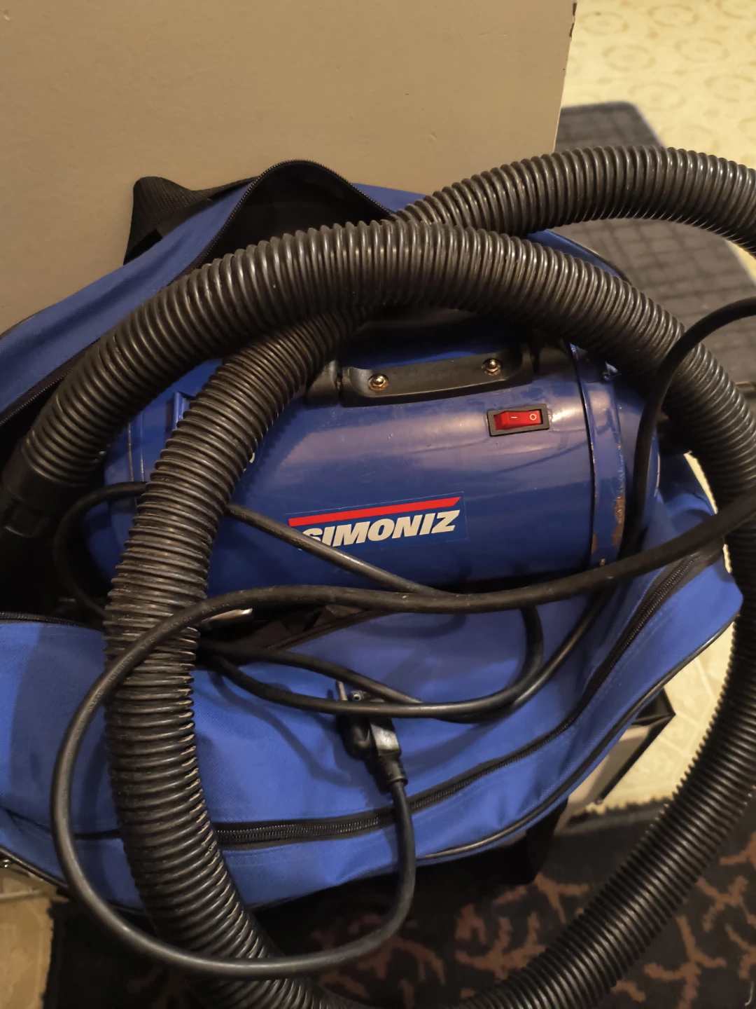 Simoniz auto and pet care vaccuum