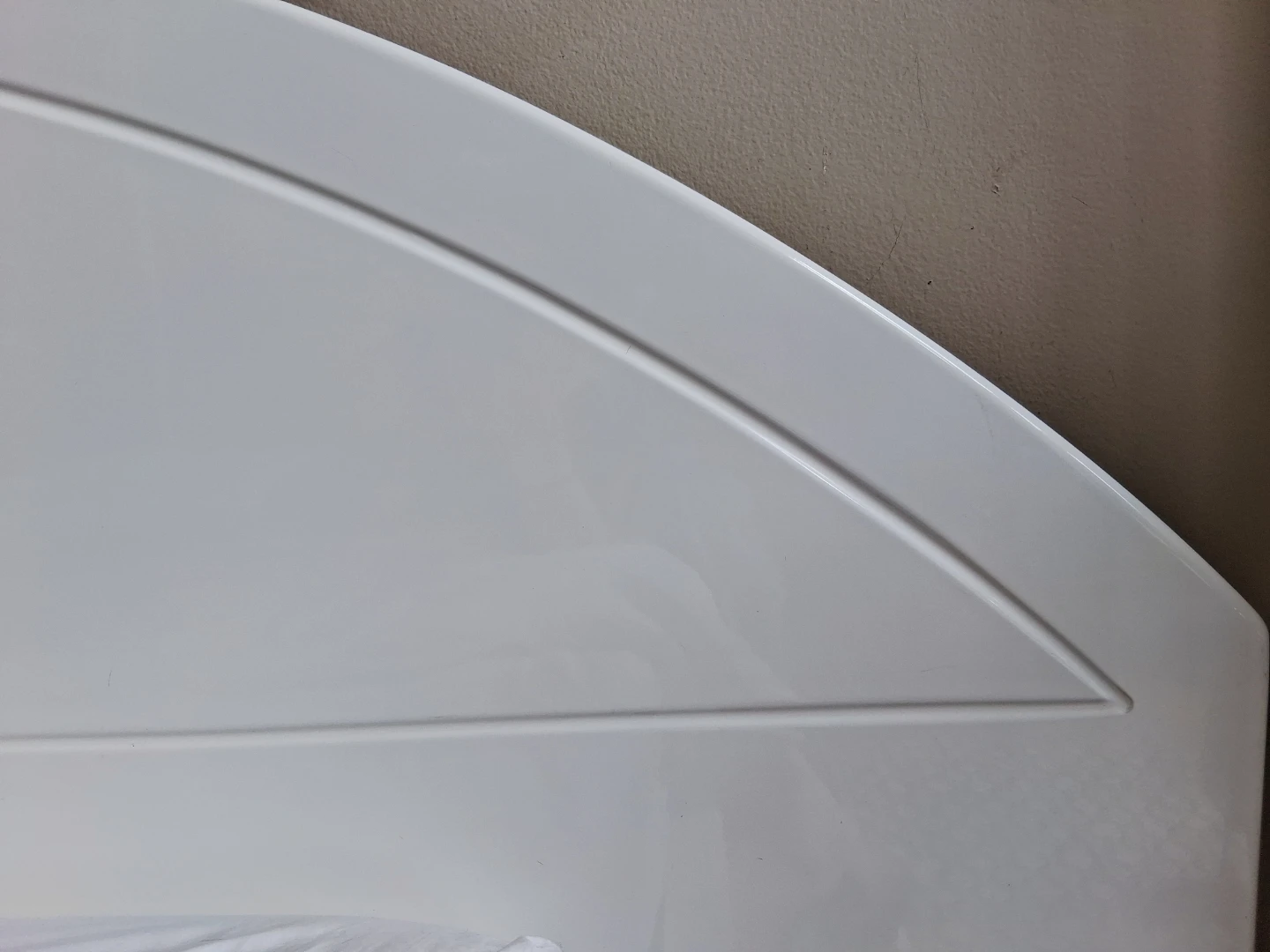 FREE Vintage 1980s Postmodern White Lacquer Queen Platform Bed - photo 4