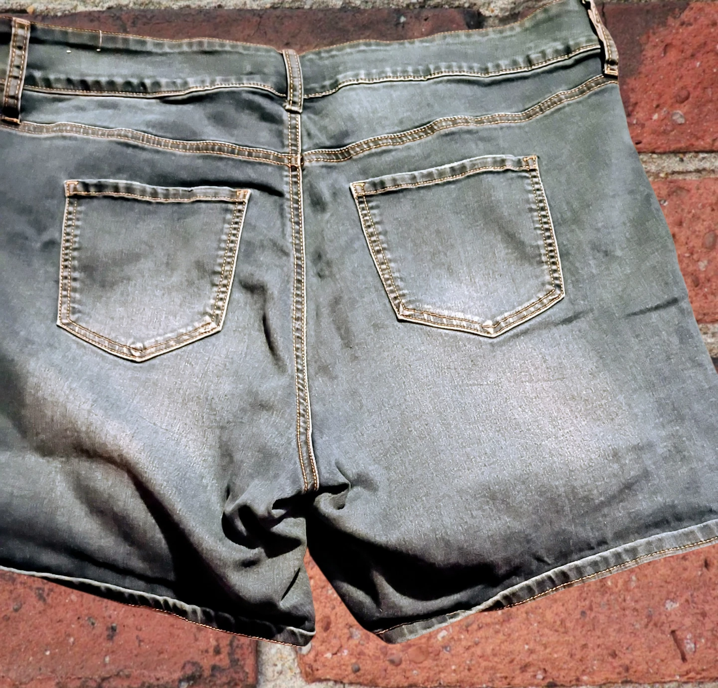 Women's jean shorts by Gemma Rae size 22W comfortable fit.. - photo 3