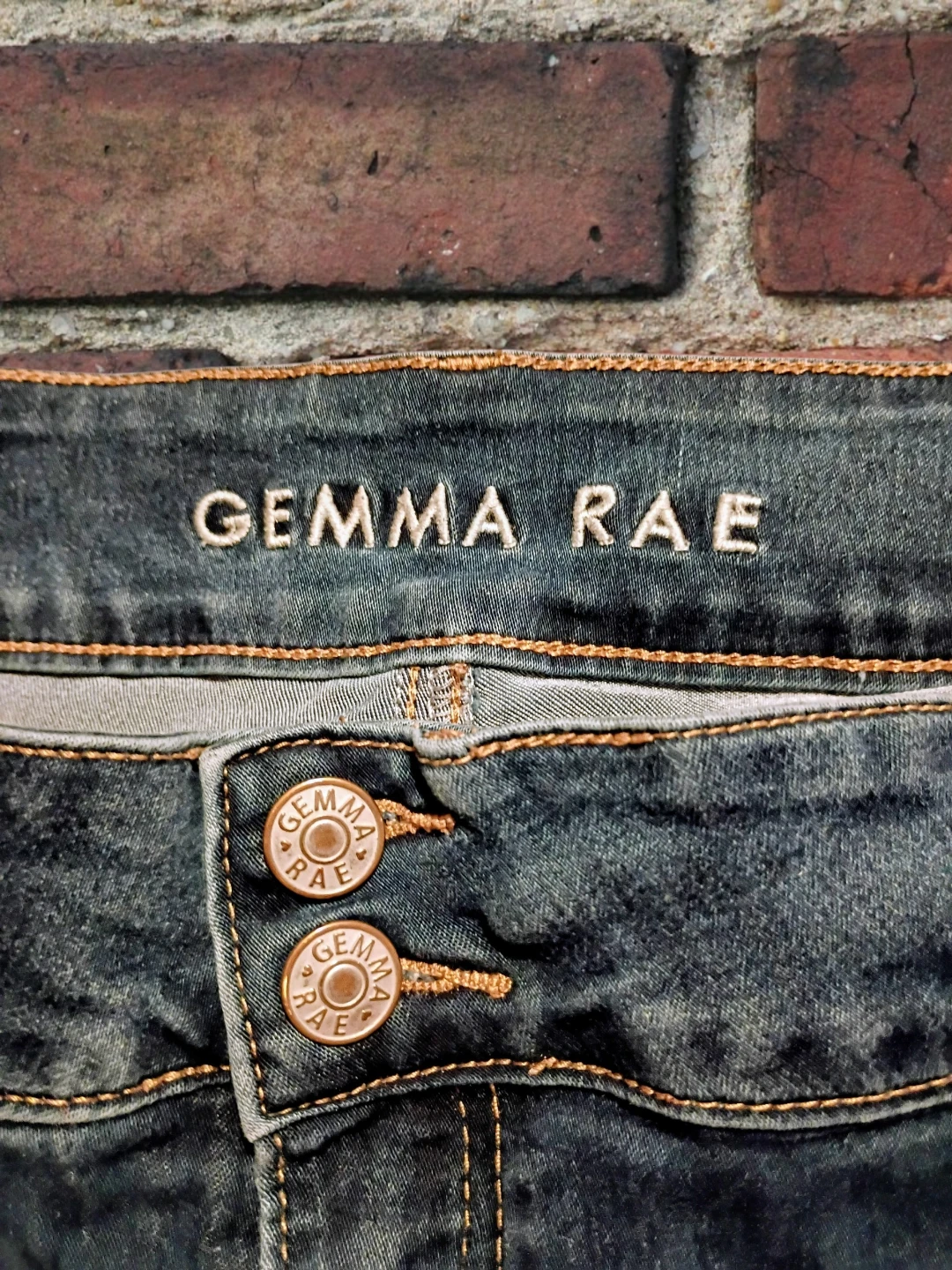 Women's jean shorts by Gemma Rae size 22W comfortable fit.. - photo 4