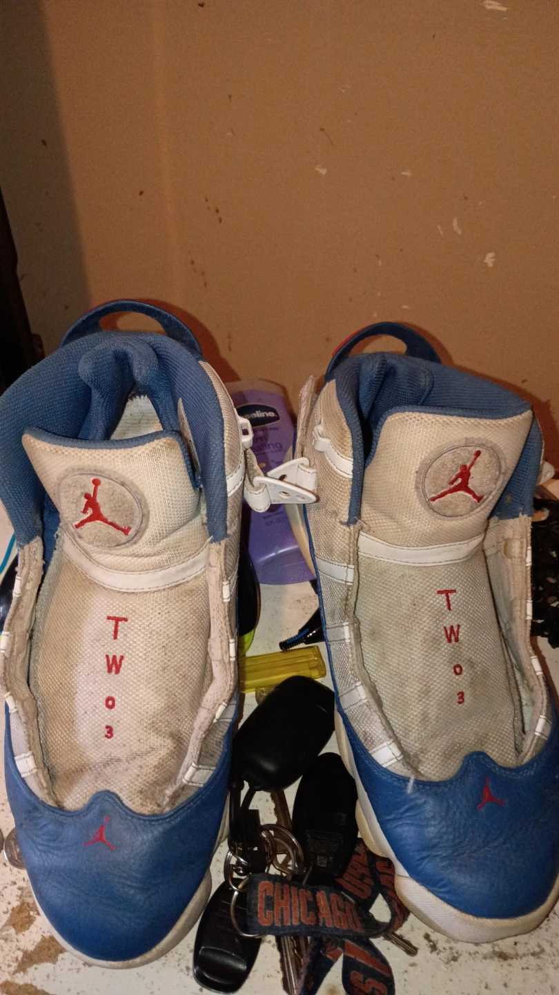 Air Jordan TW03 Sneakers - photo 3