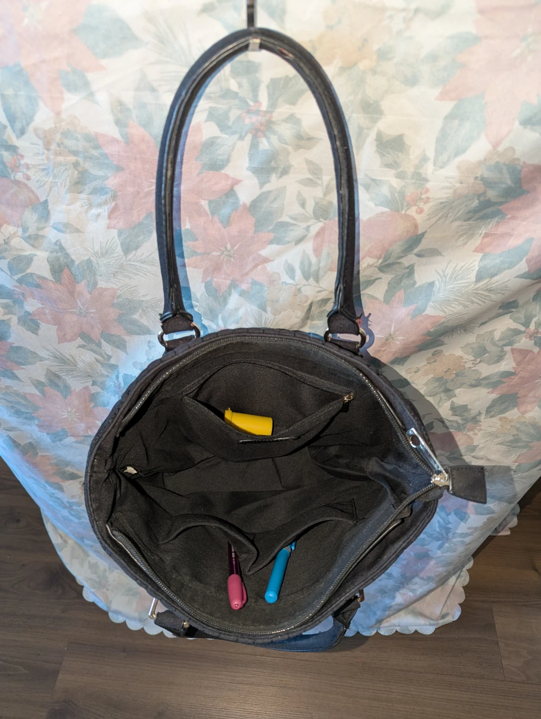 Yoki Black Quilted Hand Bag with Gold Chain Accent - photo 2