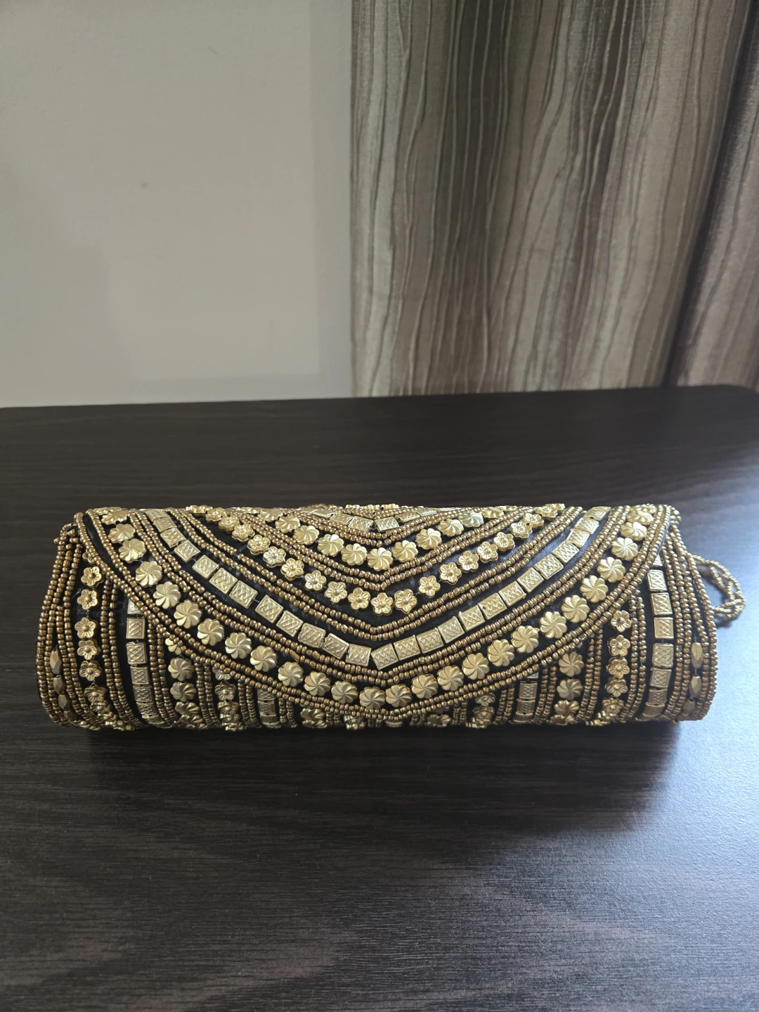 Embellished Clutch Purse with Chain Strap