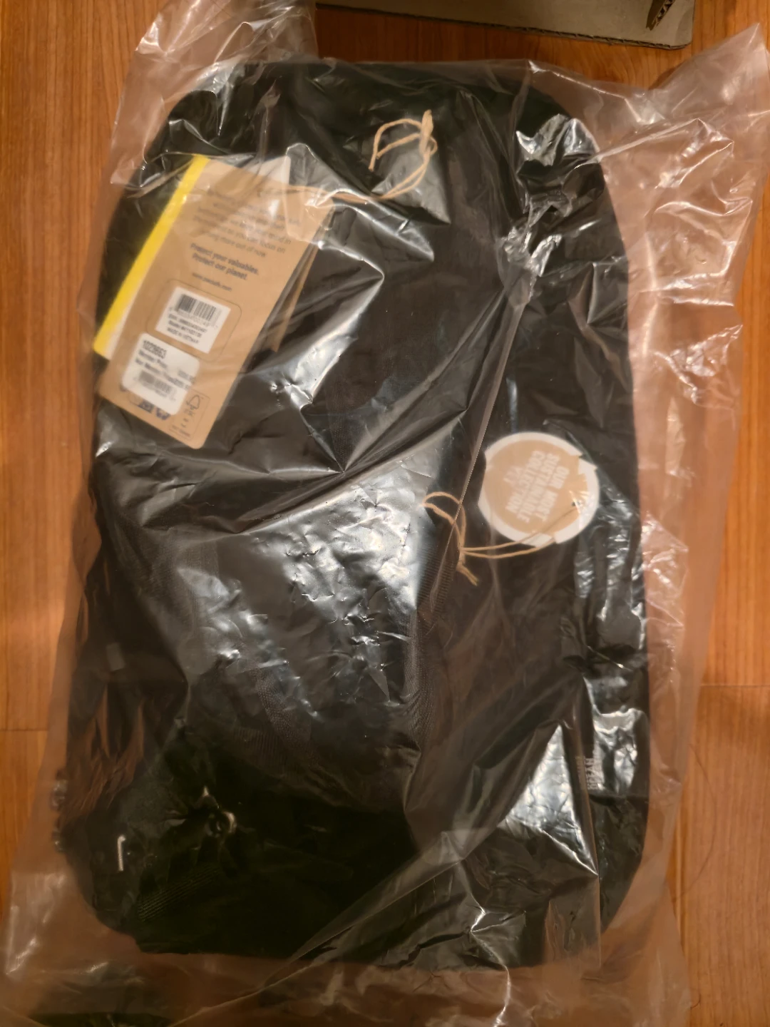Pacsafe slingbag 10L - photo 2