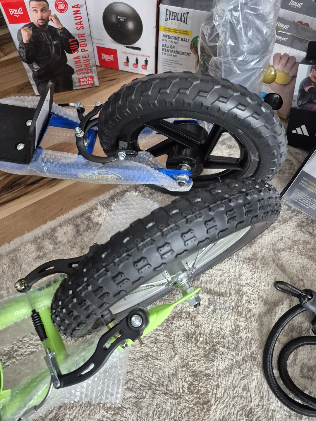 BNIB put together for pictures. P/U Miss - photo 3