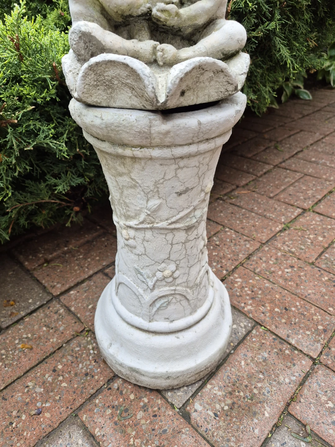 Cherub Angel Garden Statue Pedestal - photo 3