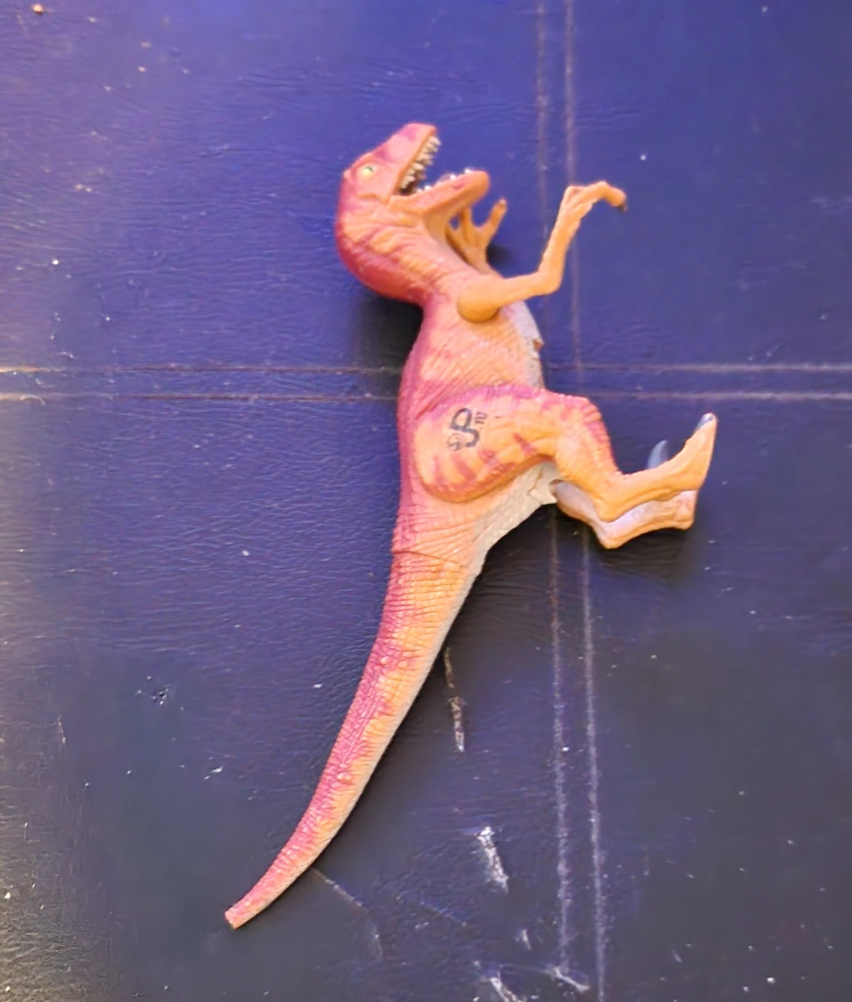 90's Kenner Jurassic Park Figures - photo 3