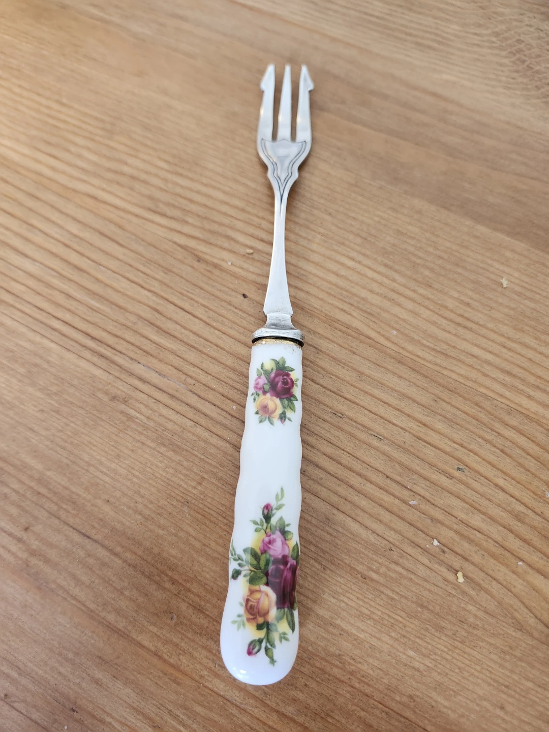 Royal Albert Floral Pickle Fork