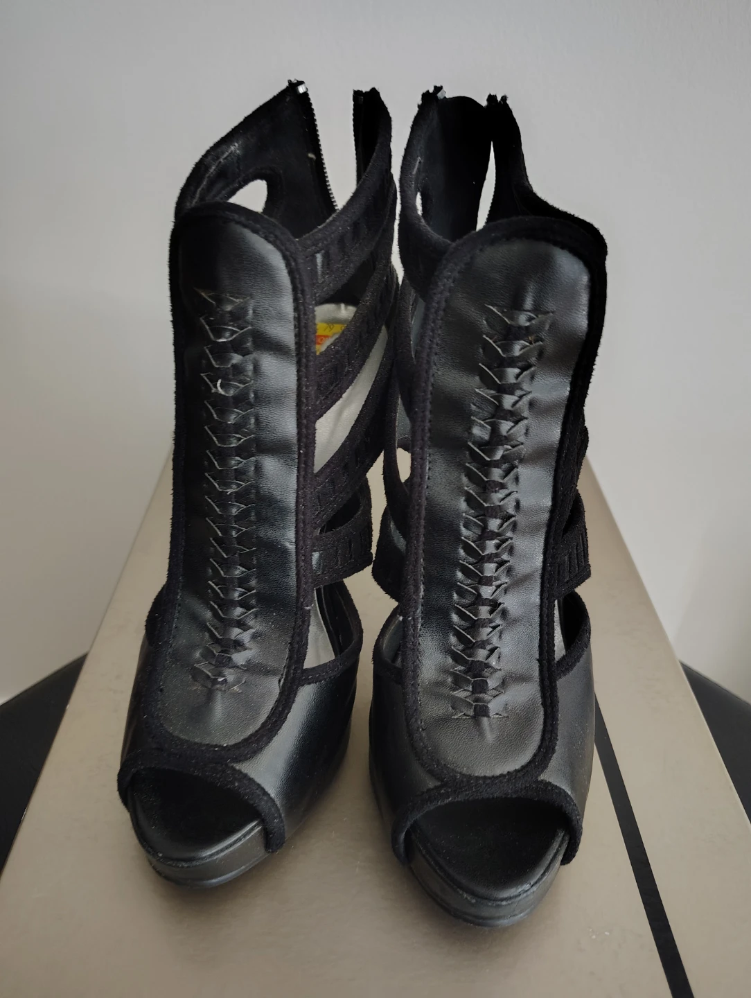 Roberto Vianni Black Cutout Stiletto Heels - photo 3