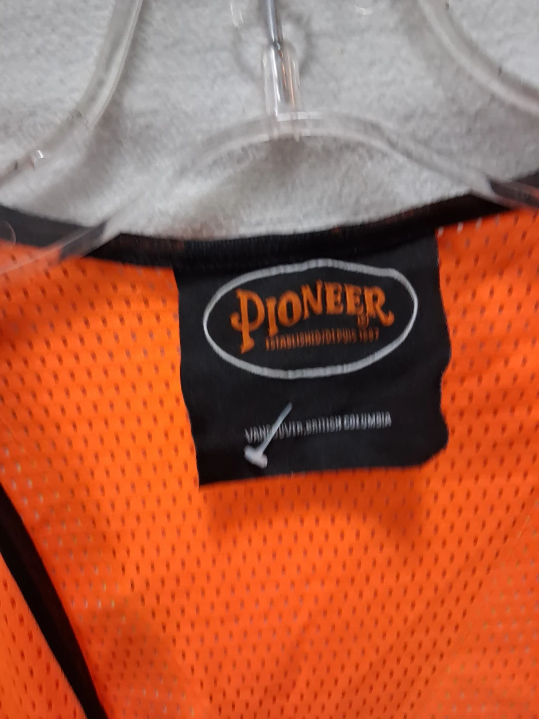 Pioneer Hi-Vis Safety Vest - photo 2