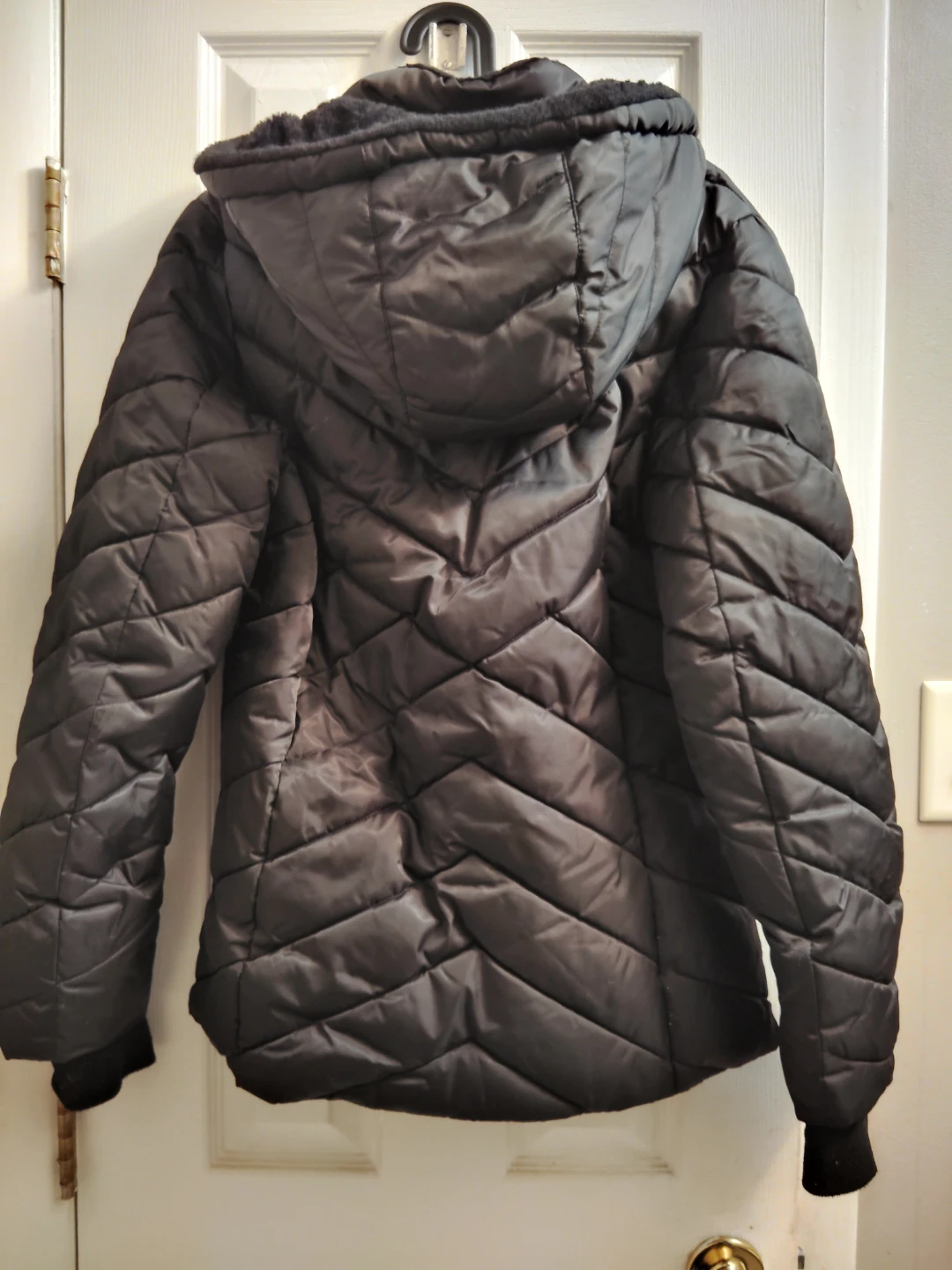 Nautica Black Puffer Jacket with Hood - Women's Medium - photo 3