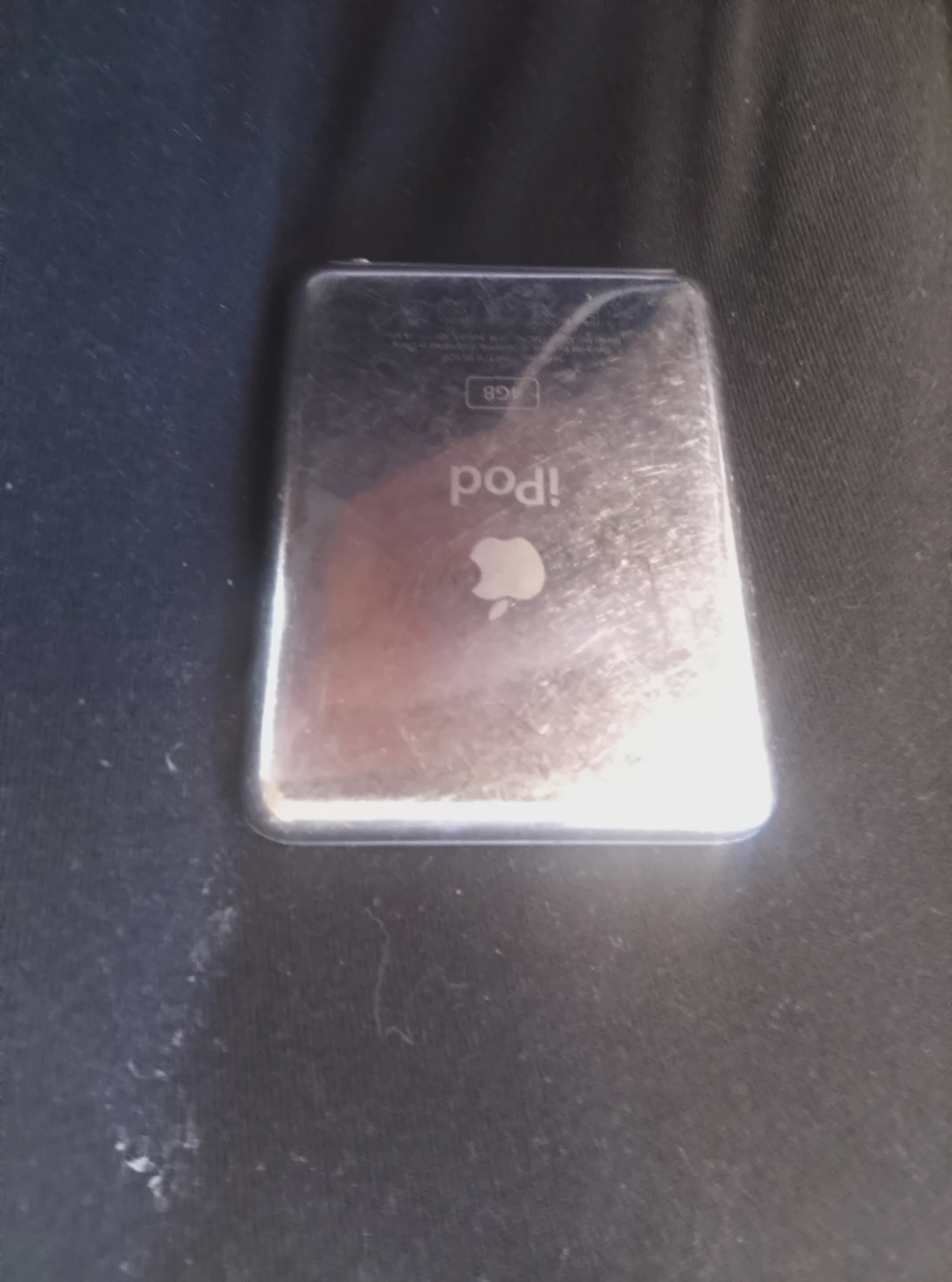 Apple iPod Classic 4GB - photo 2