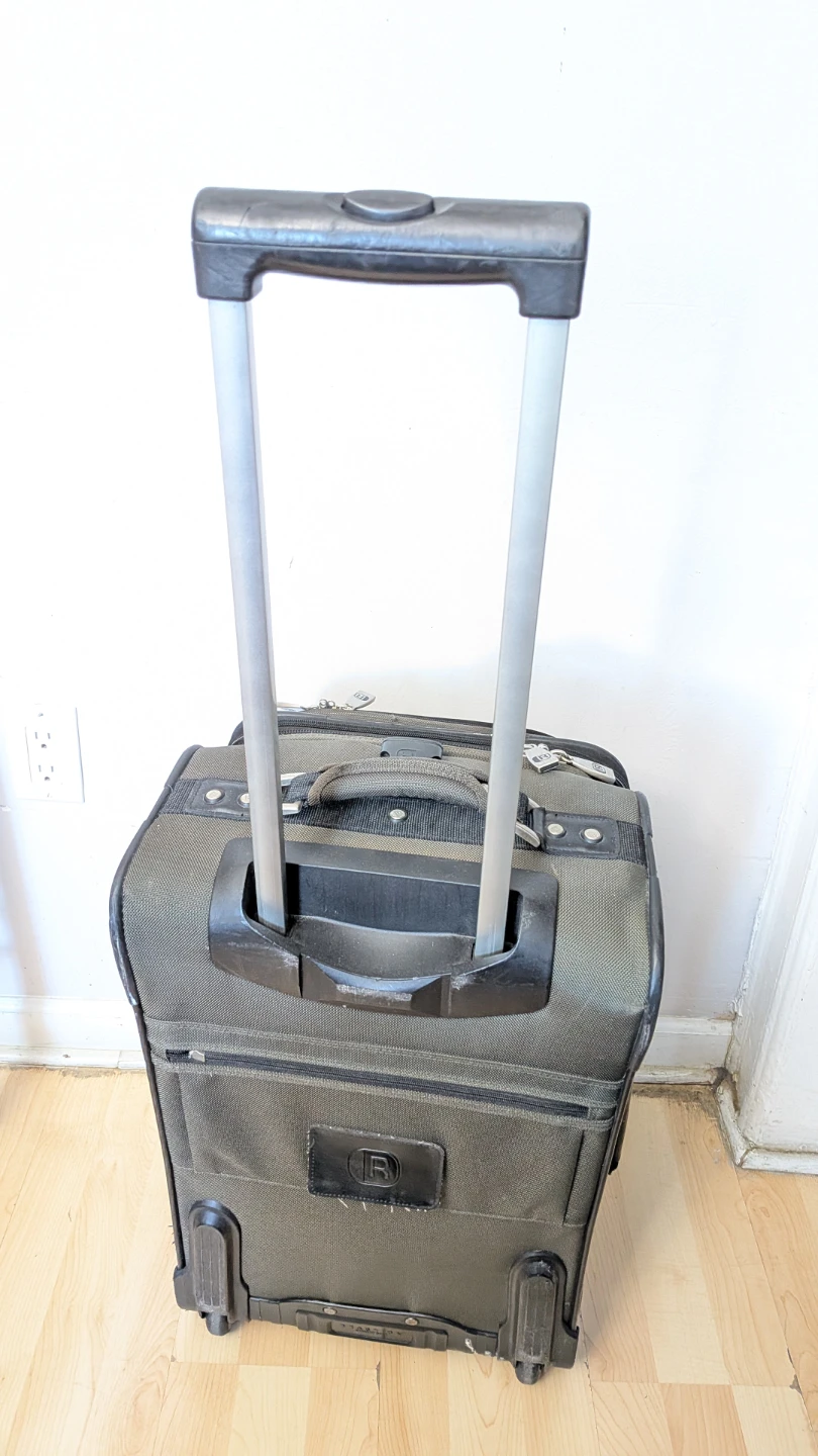 Reaction Kenneth Cole Rolling Carry-On Suitcase - photo 5