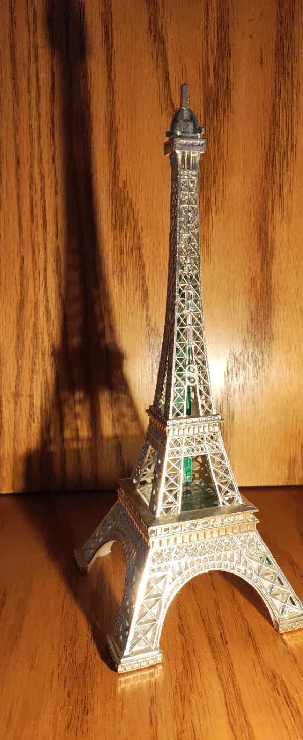 Eiffel Tower Souvenir with Light - photo 3