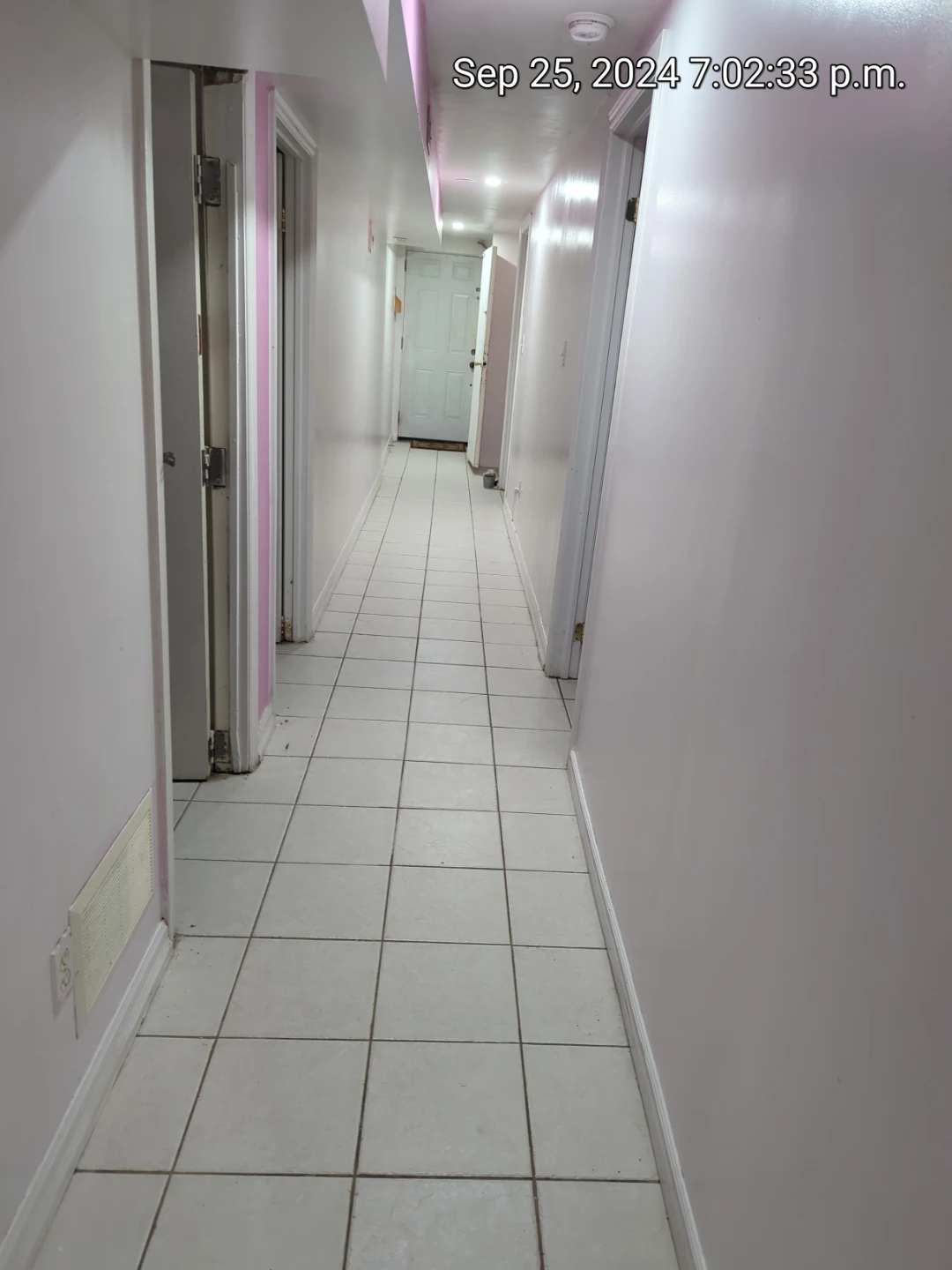 Basement 3 BR, WR, LR, Kit, Win & Wout Basement, Parking - photo 2