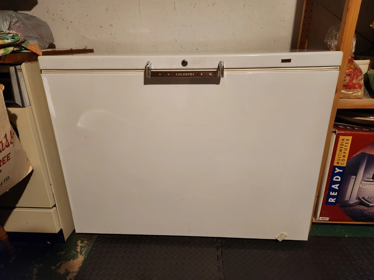 Coldspot White Chest Freezer