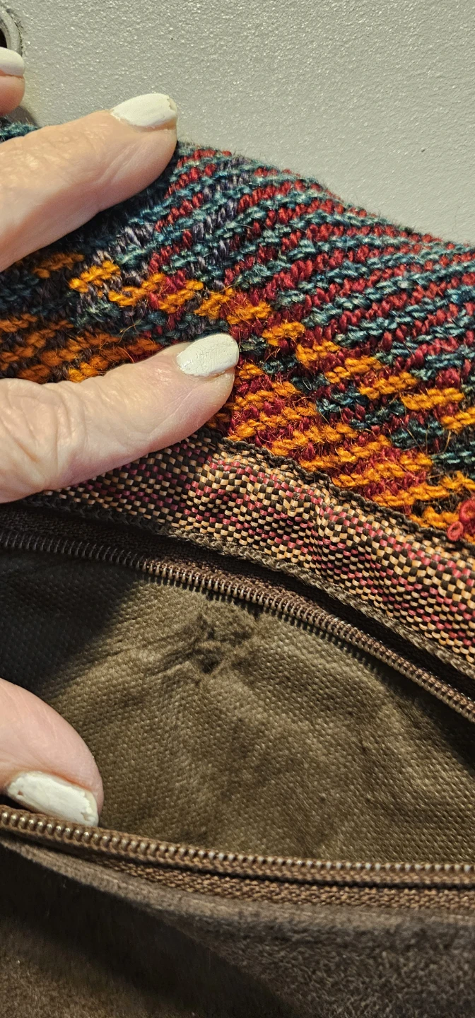 Hobo Bag with Woven Front and Suede - photo 3