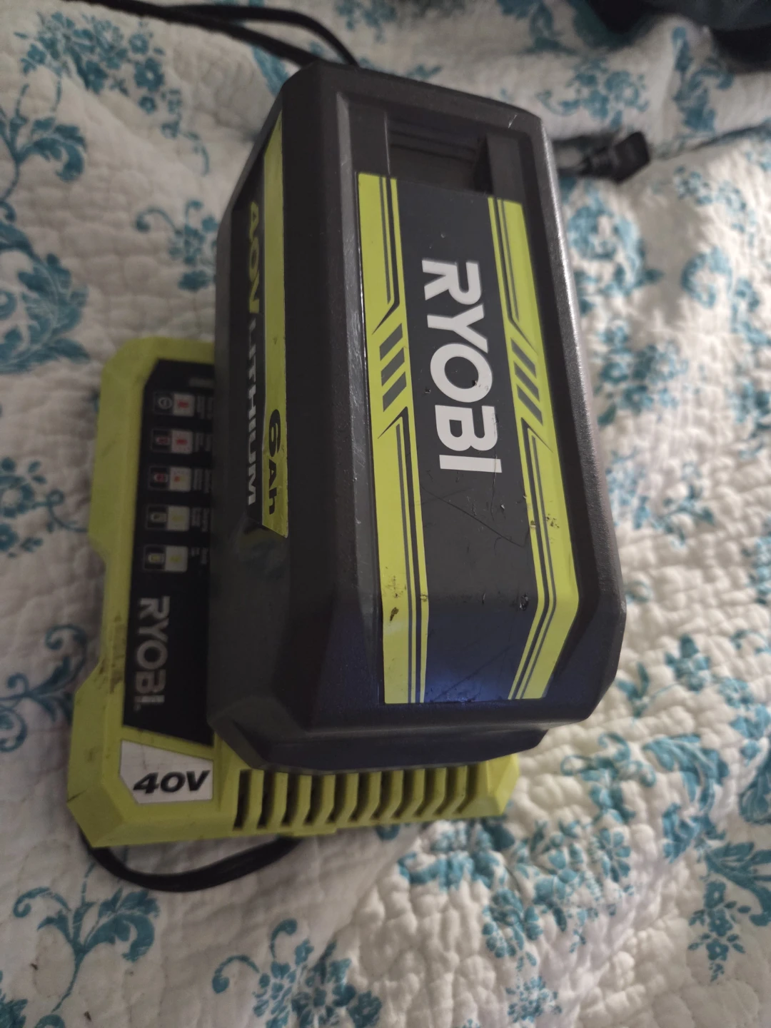 Ryobi 40V Lithium 6Ah Battery and Charger - photo 4
