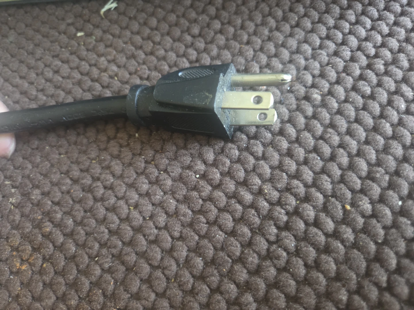 Belkin Surge Protector Power Strip - photo 3