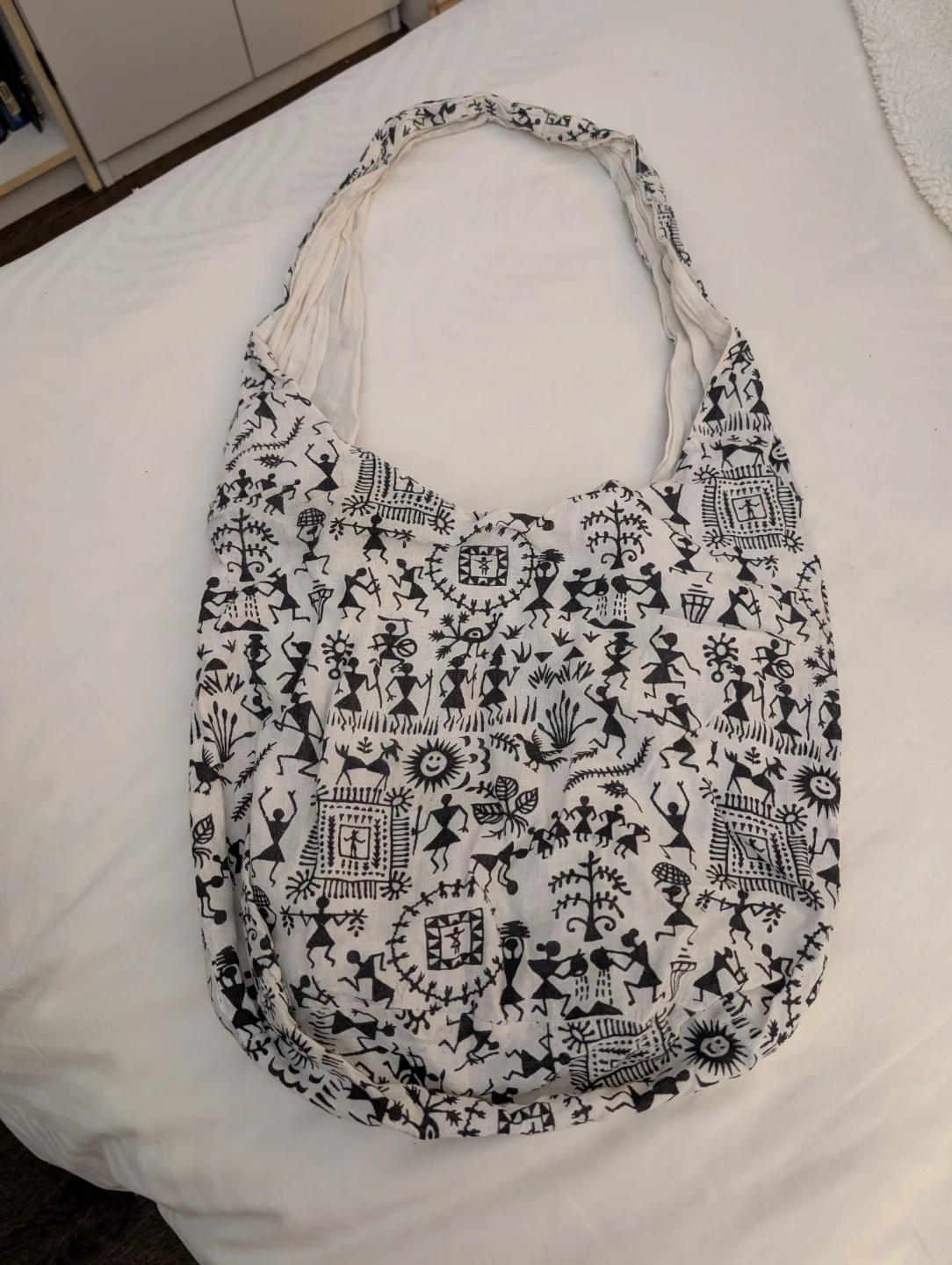 White and Black Patterned Hobo Bag - photo 2
