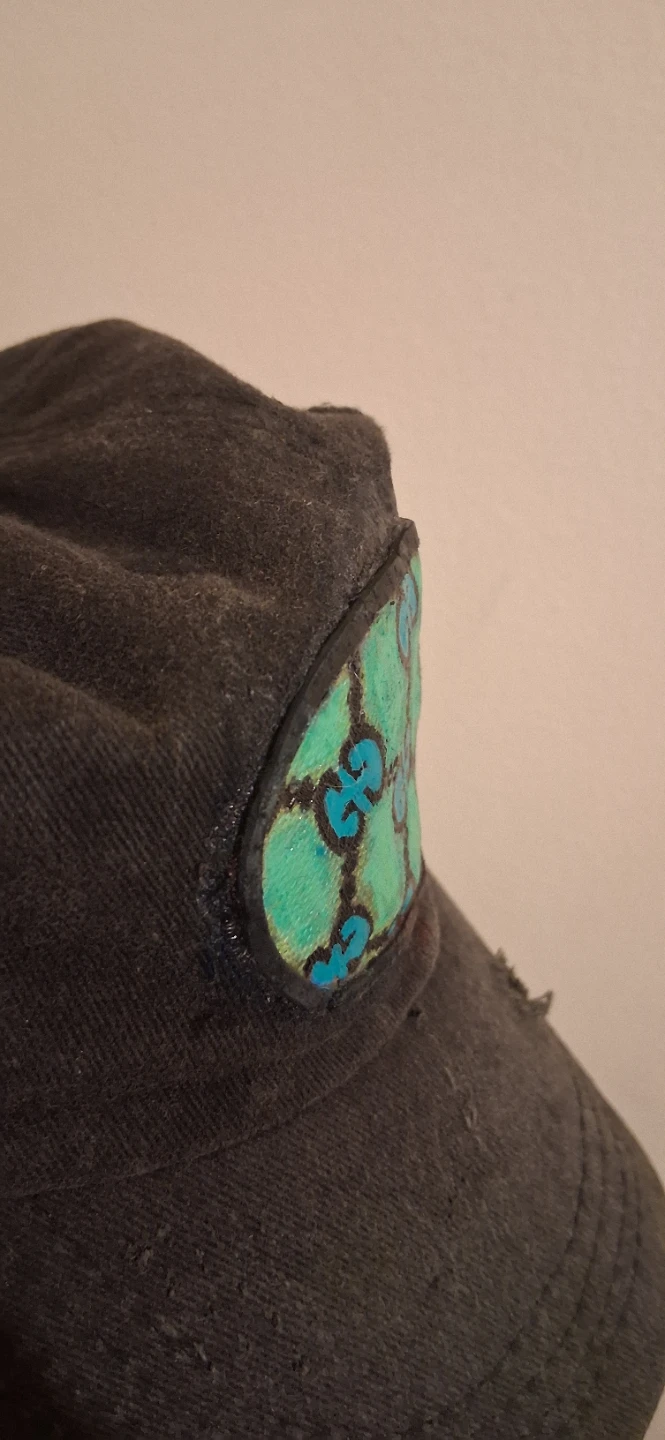 Distressed Baseball Cap with authentic Guccu-Pattern canvass. - photo 5