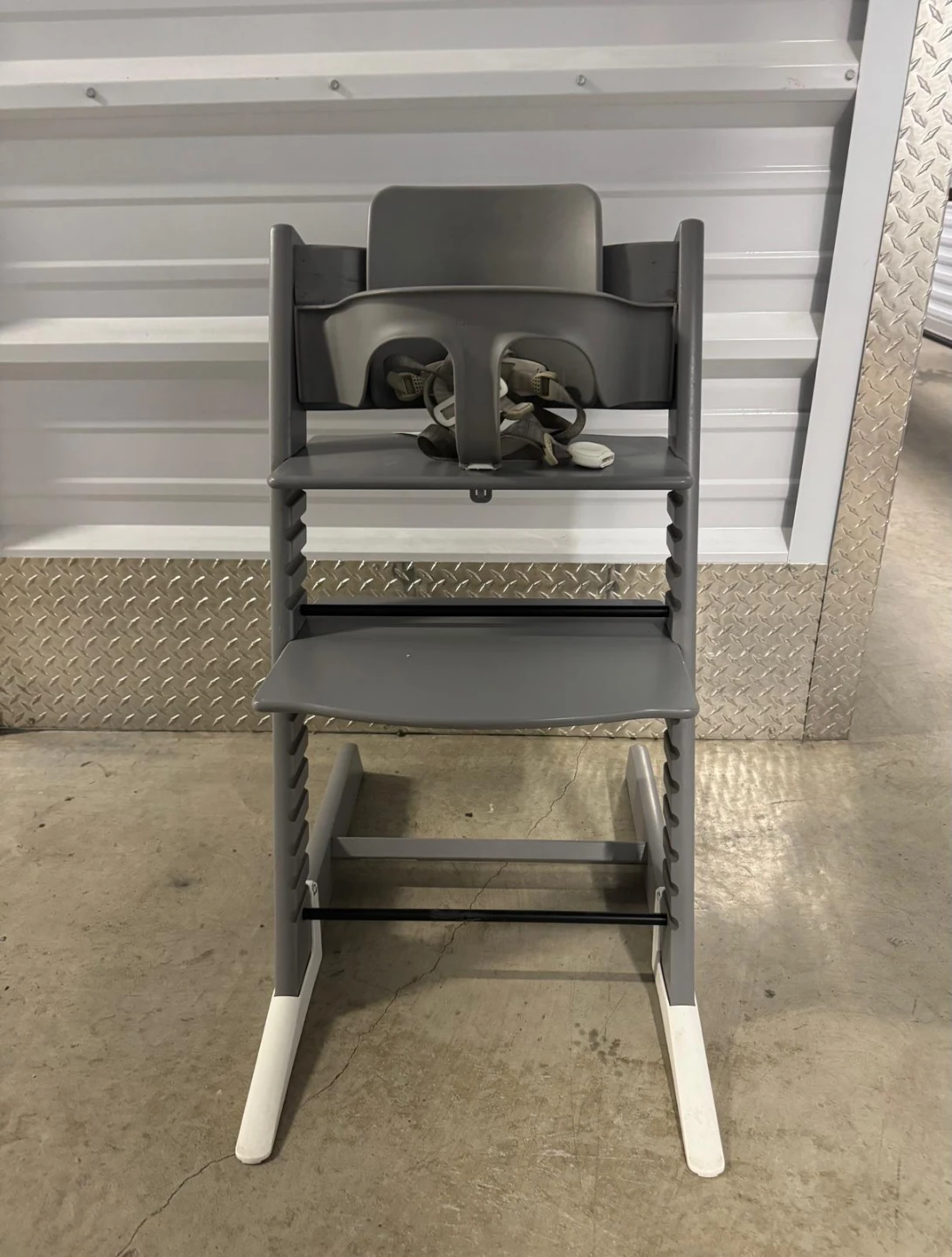 Gray Stokke Tripp Trapp High Chair with Baby Set - photo 4