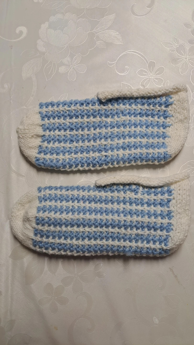 Hand-knitted Slippers - White and Blue - photo 2