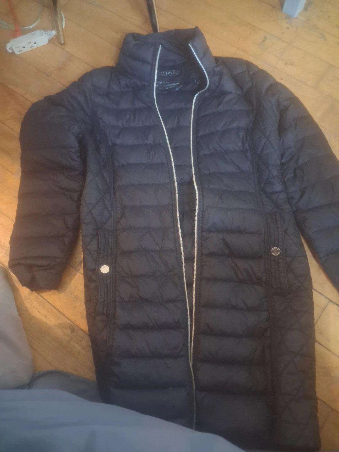 MICHAEL KORS Women's Puffer Jacket - photo 2