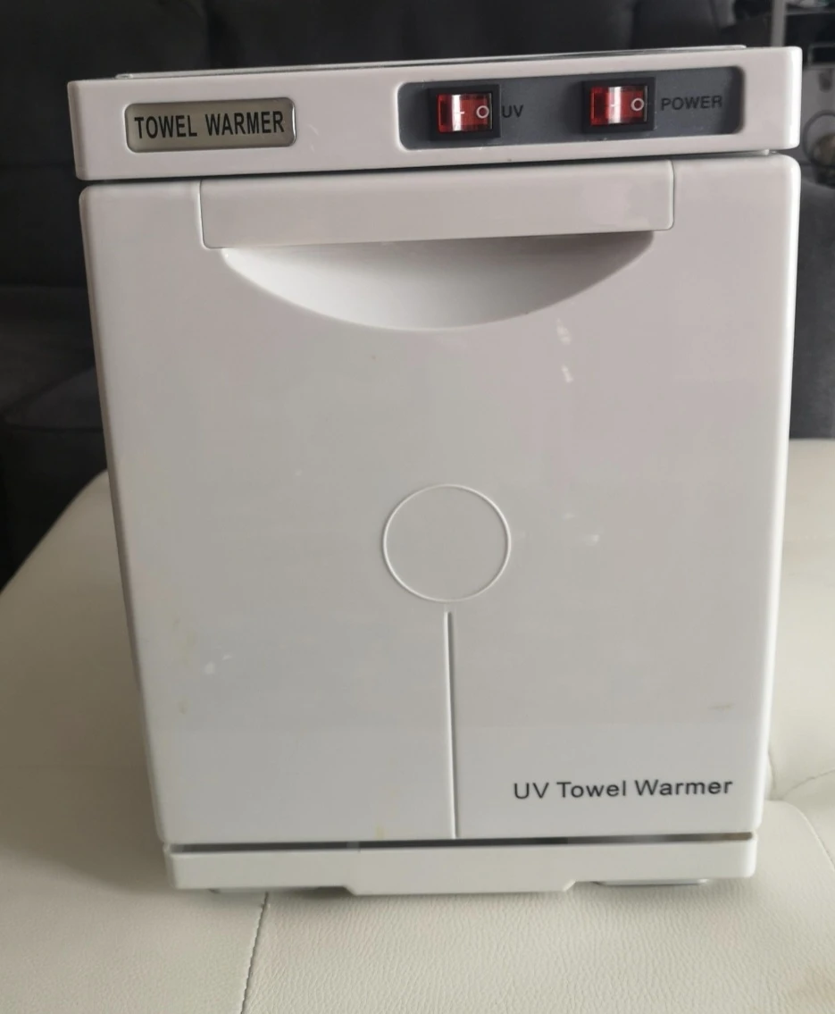 White UV Towel Warmer