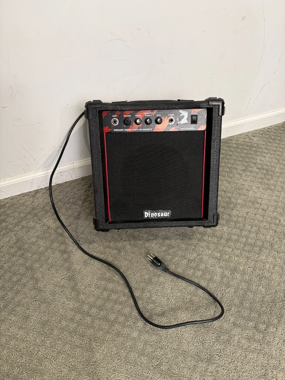 Dinosaur DB-20 Bass Amplifier - photo 4