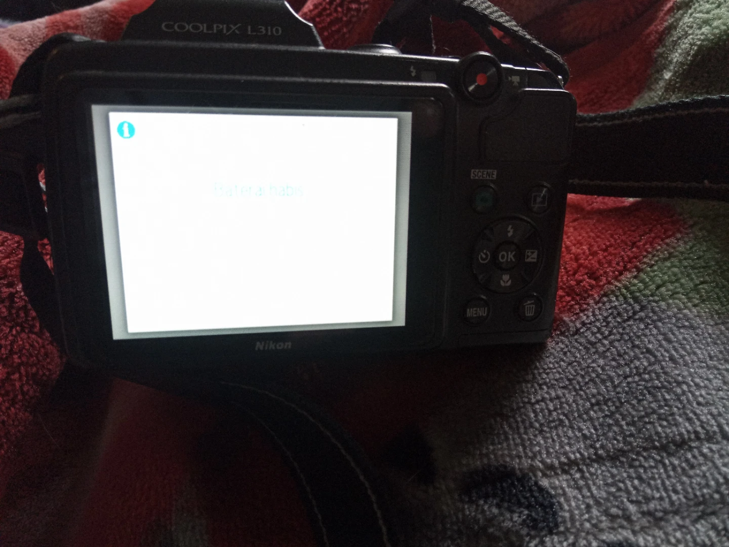 Nikon COOLPIX L310 Digital Camera - photo 3