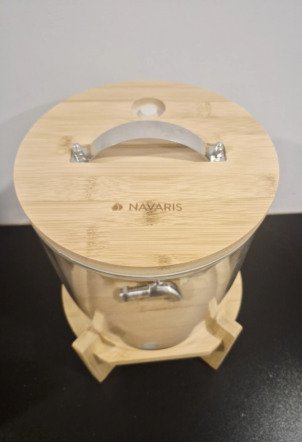 Navaris Glass Beverage Dispenser with Stand 5L - photo 4