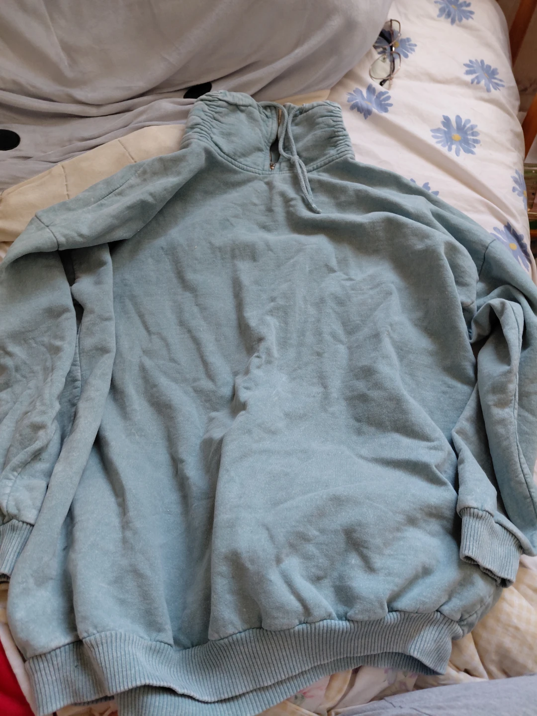 Extra large blue baggy turtle neck