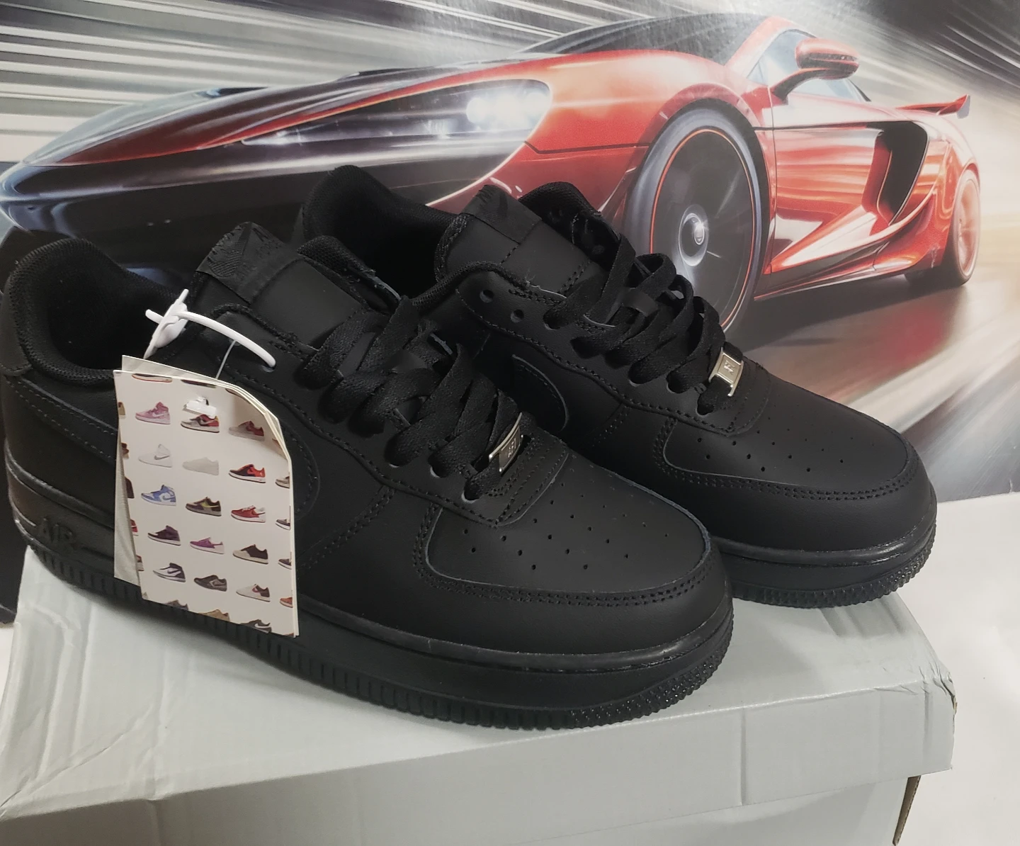 Brand new Universal Air Force All Black S 7